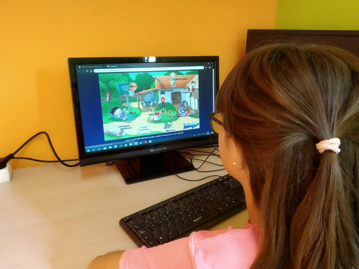 ¿Pasa muchas horas delante de la pantalla? Actúa